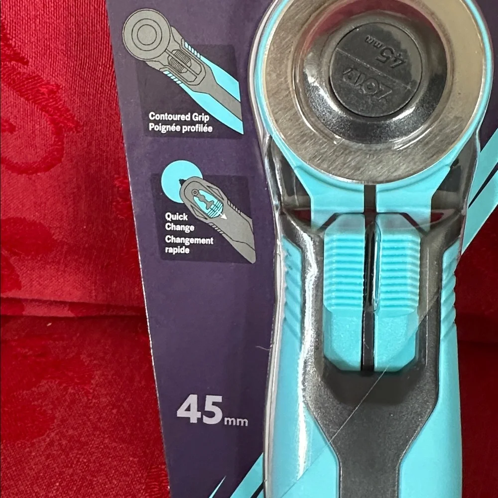 🌵3/$15 ZOID Rotary 45 mm Cutter in Blue and Black ( see description)